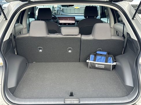 New 2026 Hyundai Ioniq 5 SE RWD image 18