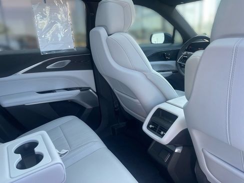 Certified 2024 Cadillac Lyriq Sport AWD/4WD image 40