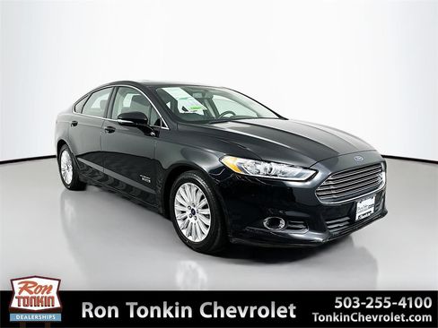 Used 2016 Ford Fusion Energi SE FWD image 1