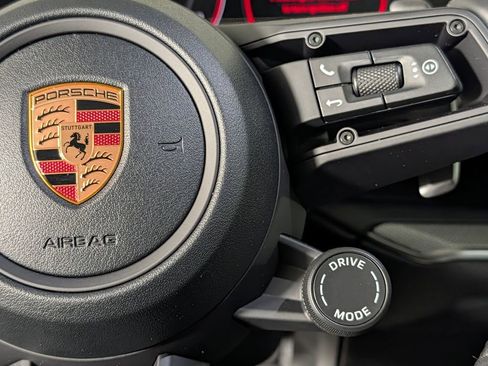 New 2026 Porsche Cayenne image 39