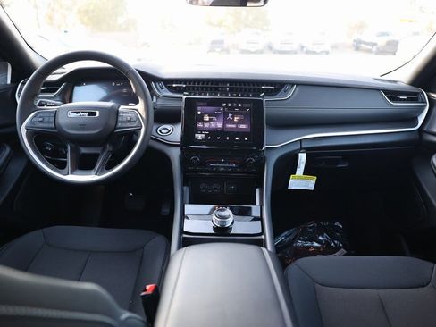 New 2025 Jeep Grand Cherokee Laredo X w/ Trailer Tow Package image 26