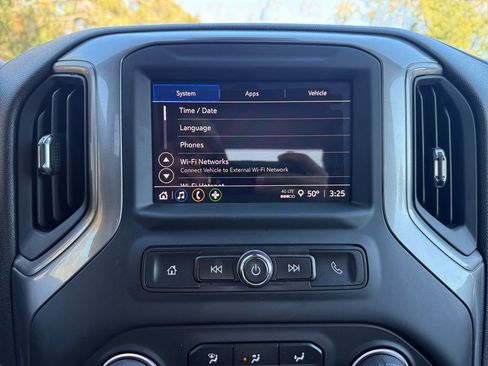 Used 2024 Chevrolet Silverado 1500 Custom Trail Boss image 30