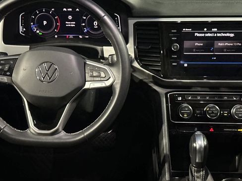 Used 2022 Volkswagen Atlas SE image 14