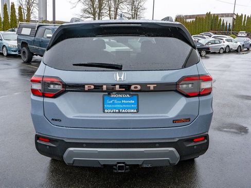 New 2026 Honda Pilot TrailSport image 7