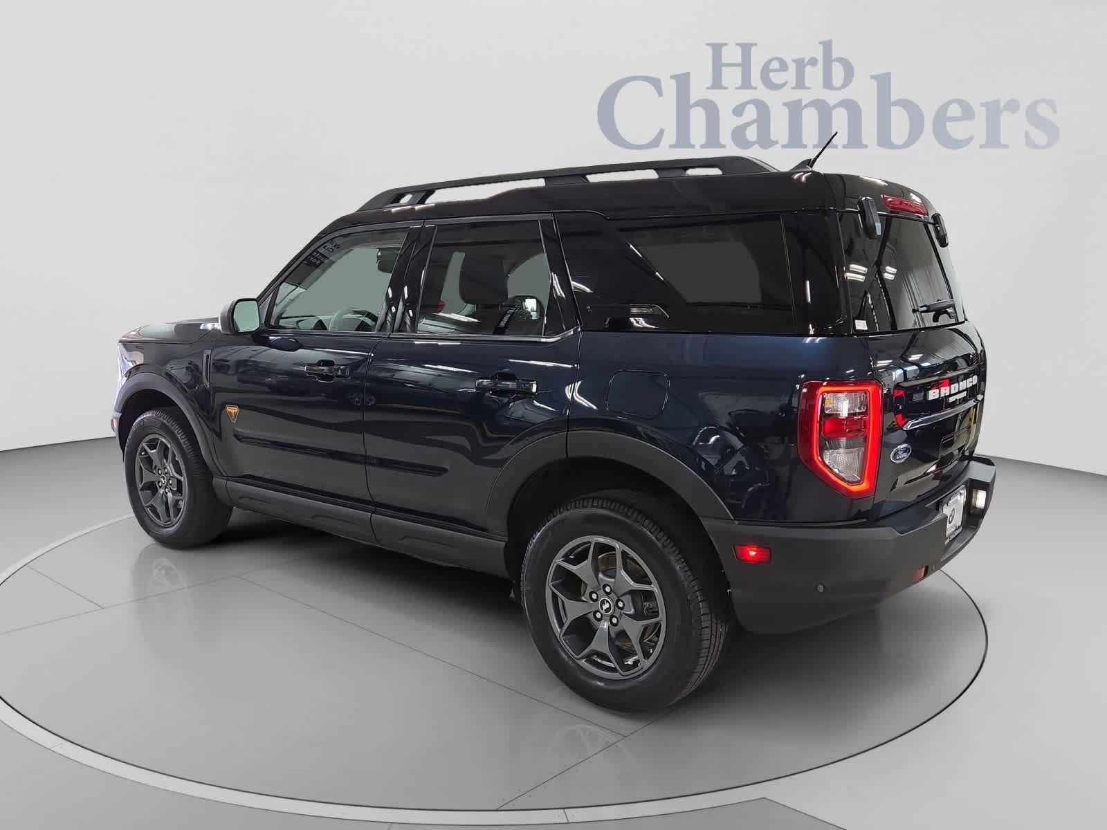 Used 2021 Ford Bronco Sport Badlands w/ Badlands Package AWD/4WD image 3