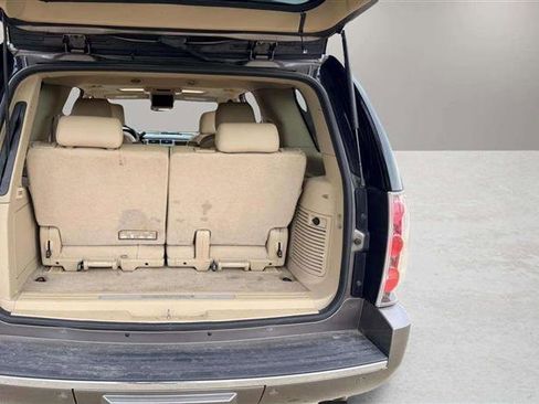 Used 2013 GMC Yukon Denali image 22
