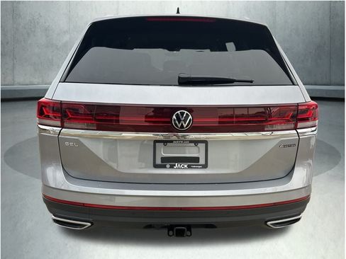 New 2026 Volkswagen Atlas SEL AWD/4WD image 4