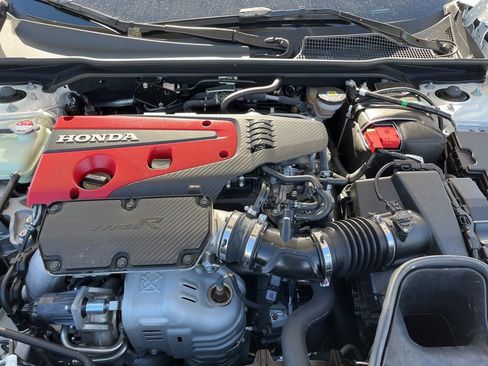 Used 2025 Honda Civic Type R image 11