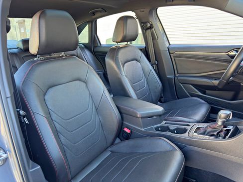 Used 2019 Volkswagen Jetta GLI Autobahn FWD image 31