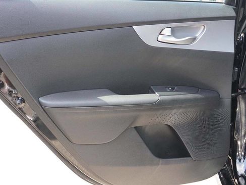 Used 2023 Kia Forte LXS FWD image 20