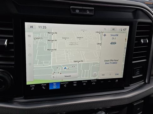 Certified 2025 Ford F450 Platinum w/ FX4 Off-Road Package image 23