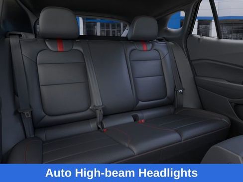 New 2026 Chevrolet Trax RS w/ Sunroof Package image 18