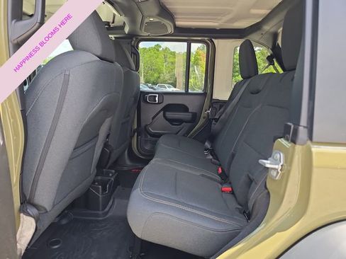 Certified 2025 Jeep Wrangler Unlimited Sport AWD/4WD image 13