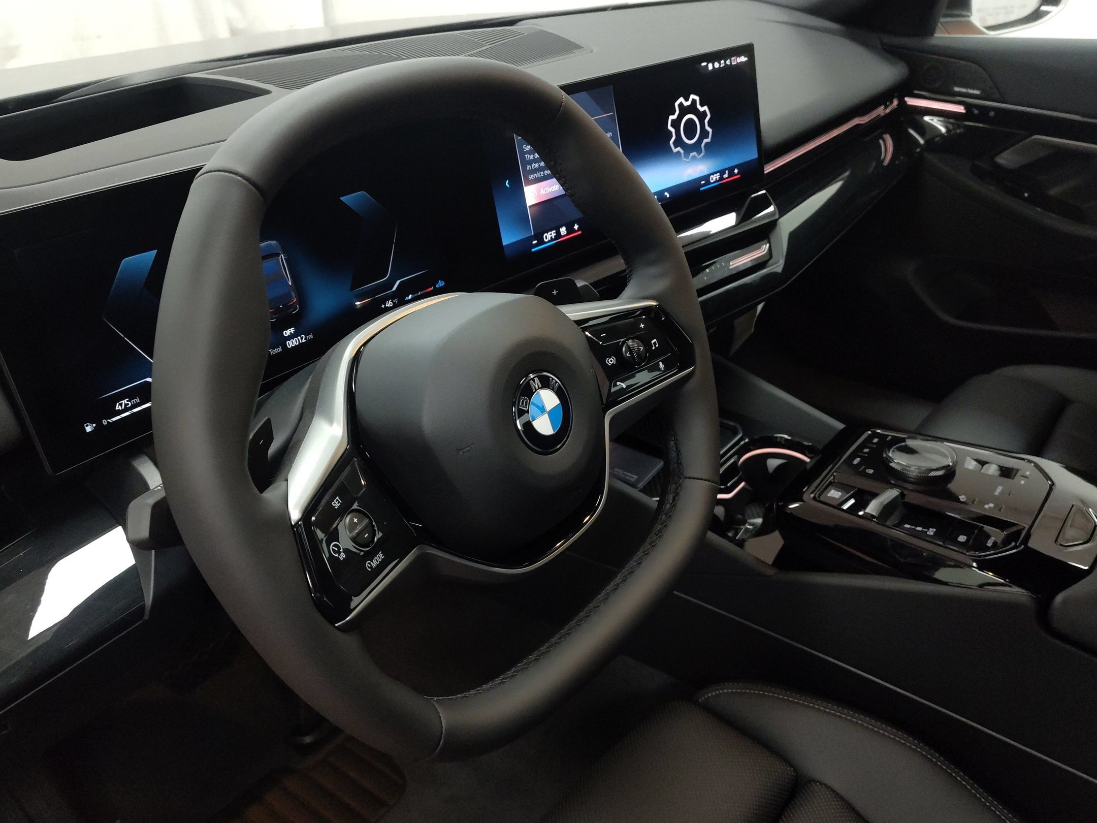 Used 2026 BMW 530i xDrive AWD/4WD image 18