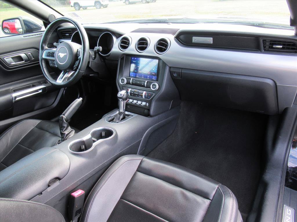 Used 2021 Ford Mustang Premium RWD image 10