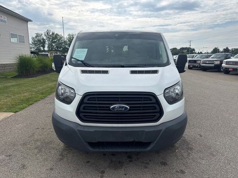 Used 2018 Ford Transit 250 T-250 image 3
