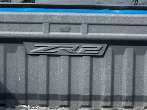 Used 2019 Chevrolet Colorado ZR2 image 25