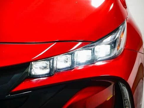 Certified 2021 Toyota Prius Prime Limited image 9