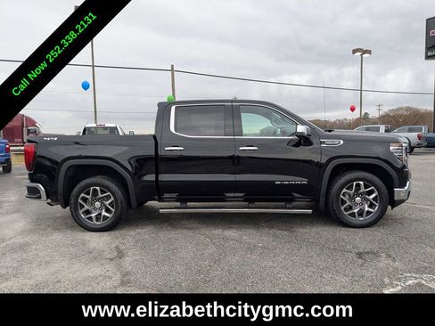 Used 2022 GMC Sierra 1500 SLT w/ SLT Convenience Package image 2