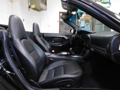 Used 2004 Porsche 911 Carrera RWD image 91