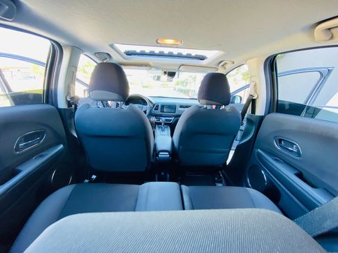 Used 2019 Honda HR-V EX image 20