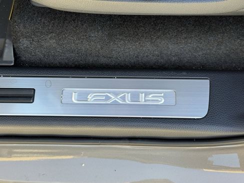 Used 2025 Lexus GX 550 image 20