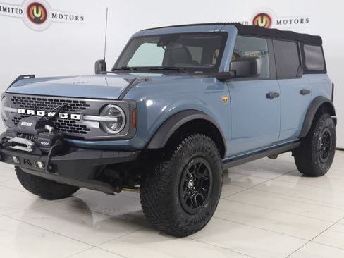 Used 2022 Ford Bronco Badlands AWD/4WD image 5