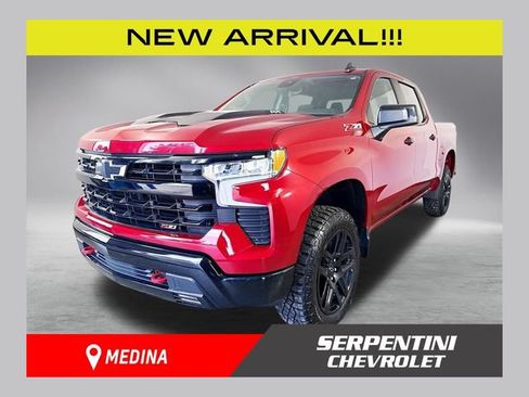 Used 2023 Chevrolet Silverado 1500 LT Trail Boss AWD/4WD image 1