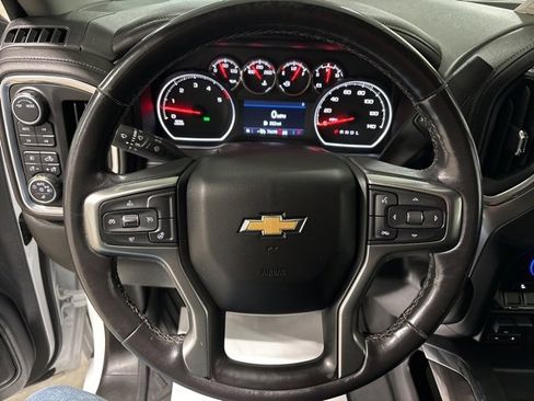 Used 2021 Chevrolet Silverado 2500 LTZ image 26