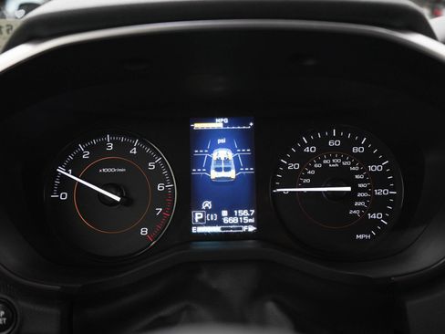 Used 2021 Subaru Crosstrek 2.0i Premium AWD/4WD image 23