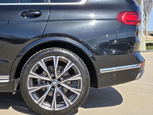 Used 2020 BMW X7 xDrive40i w/ Premium Package image 13