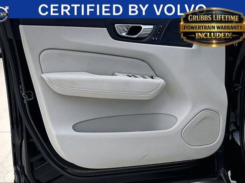 Used 2023 Volvo XC60 B6 Ultimate w/ Protection Package Premier AWD/4WD image 22