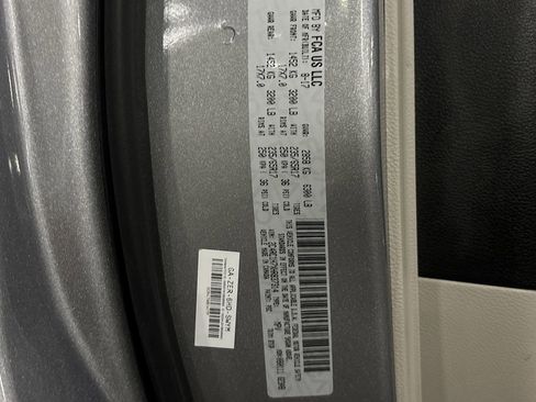 Used 2017 Chrysler Pacifica Touring Plus image 33