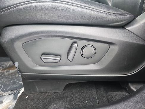 Used 2021 Ford Explorer XLT w/ Equipment Group 202A image 30