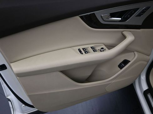 Used 2019 Audi Q7 2.0T Premium w/ Convenience Package image 10