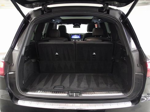 Certified 2025 Mercedes-Benz GLS 450 4MATIC image 26