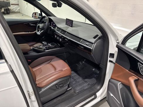 Used 2018 Audi Q7 3.0T Premium Plus w/ Premium Plus Package image 62