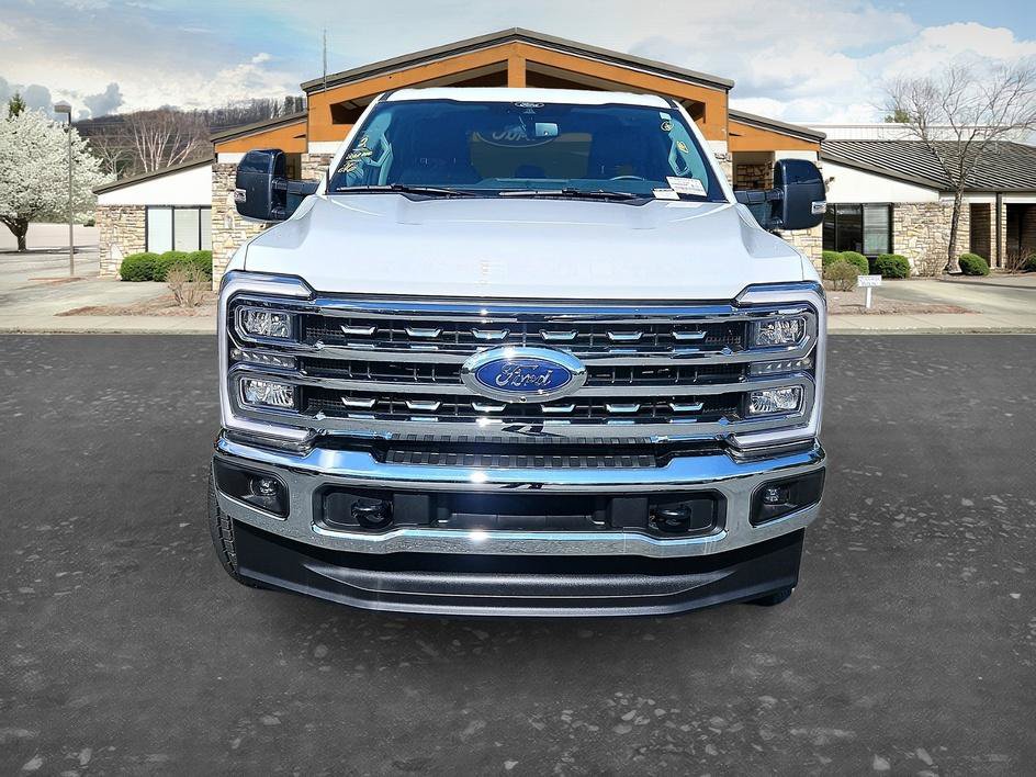 Used 2026 Ford F250 4x4 Crew Cab Super Duty image 2