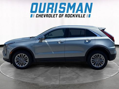 Used 2024 Cadillac XT4 Premium Luxury AWD/4WD image 3