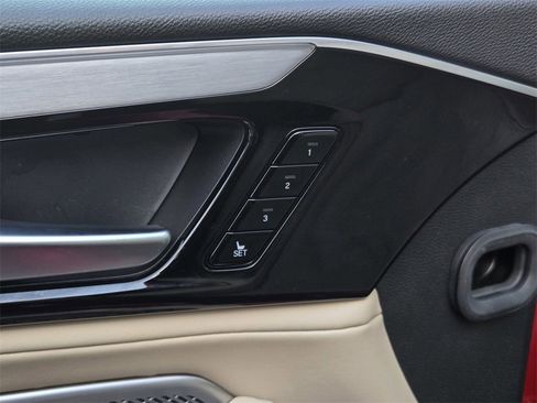 Used 2023 Acura MDX SH-AWD w/ Technology Package image 13