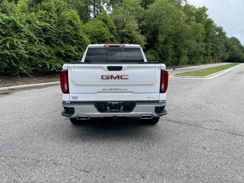 Used 2024 GMC Sierra 1500 SLT w/ SLT Premium Package AWD/4WD image 8