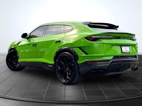 Used 2024 Lamborghini Urus Performante AWD/4WD image 8