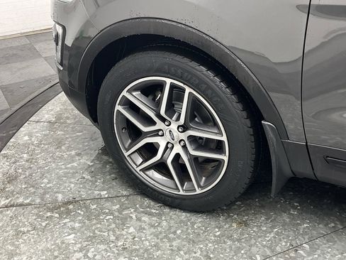 Used 2017 Ford Explorer Sport image 37