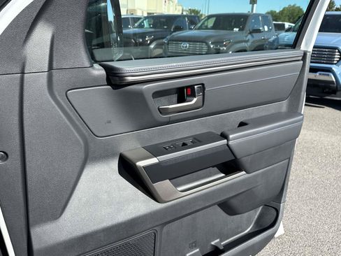 New 2026 Toyota Tundra Platinum AWD/4WD image 16