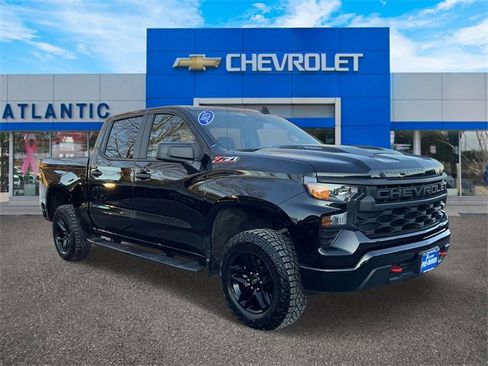 Used 2025 Chevrolet Silverado 1500 Custom Trail Boss image 2