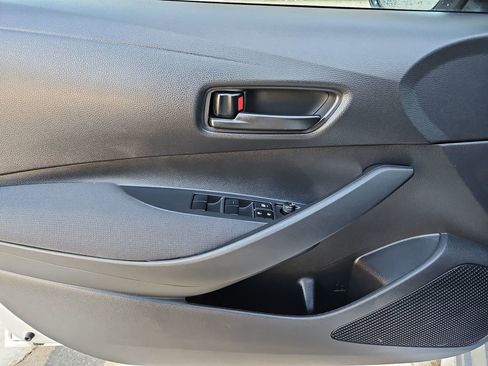 Used 2024 Toyota Corolla LE image 22