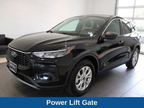 Used 2023 Ford Escape Active AWD/4WD image 13