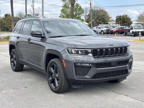 New 2026 Jeep Grand Cherokee Limited image 7