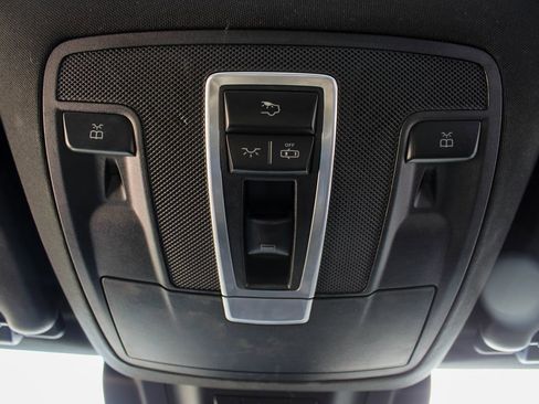 Used 2018 Mercedes-Benz GLS 450 4MATIC image 52