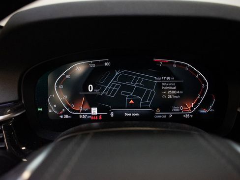 Used 2020 BMW 540i xDrive w/ Premium Package image 13